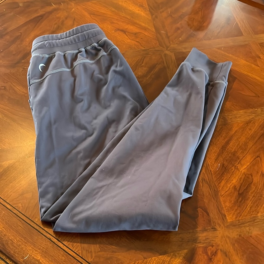 GUC. Zyia grey joggers